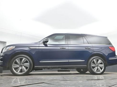 Used 2018 Lincoln Navigator Reserve w/ Technology Package AWD/4WD image 51