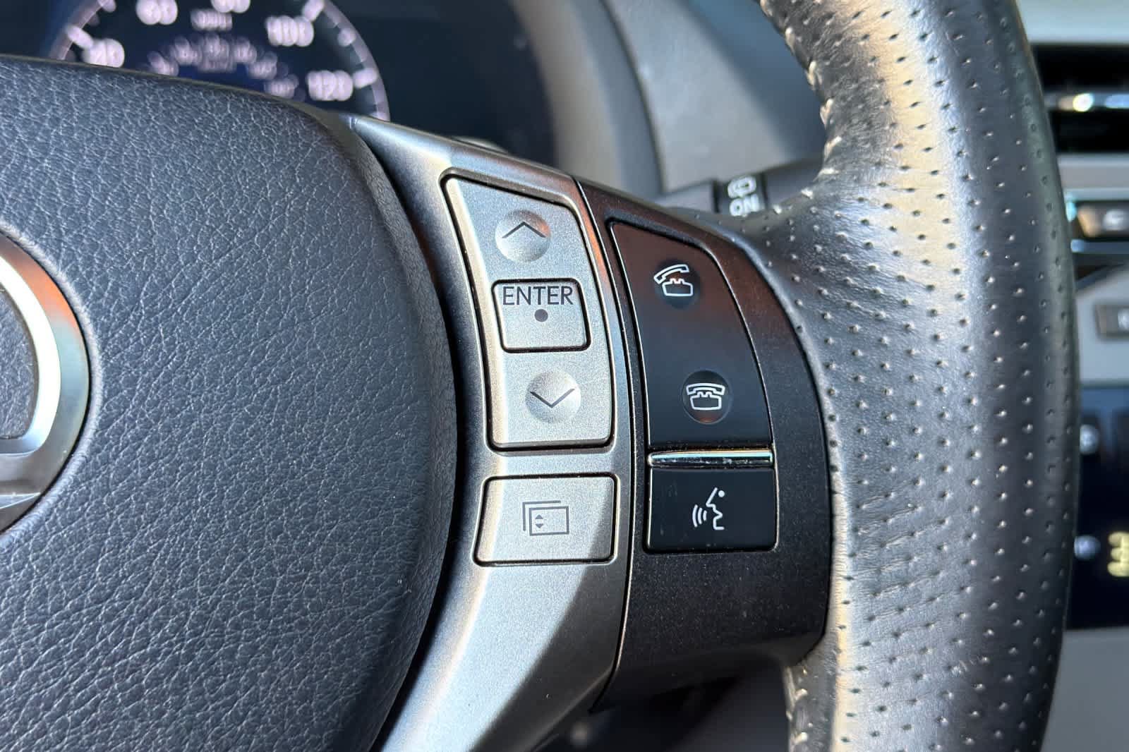 Used 2015 Lexus RX 350 F Sport w/ Navigation Package AWD/4WD image 28