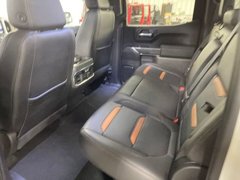 Certified 2021 GMC Sierra 1500 AT4 image 24