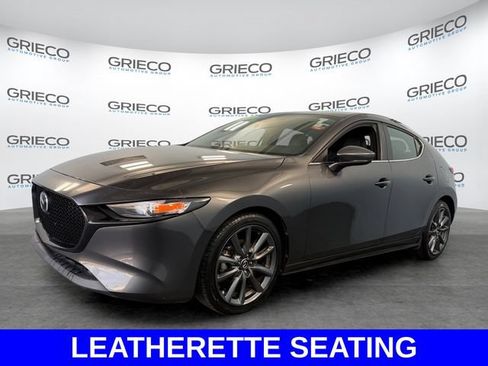 Certified 2022 MAZDA MAZDA3 s FWD image 3