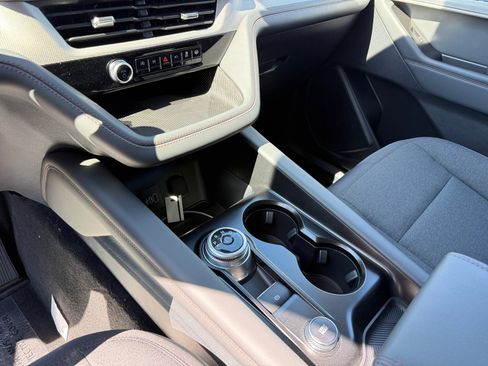 New 2026 Ford Explorer Active RWD image 13
