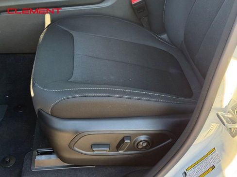 New 2025 Jeep Grand Cherokee Laredo X w/ Luxury Tech Group I image 13