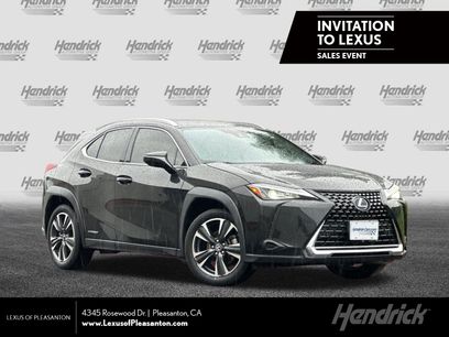 Certified 2022 Lexus UX 250h w/ Accessory Package (Z1)