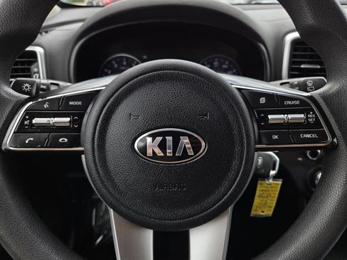 Used 2021 Kia Sportage LX AWD/4WD image 30