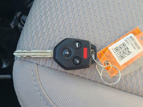 Used 2017 Subaru Forester 2.5i Premium w/ All-Weather Package image 34