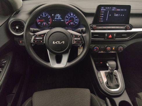 Used 2022 Kia Forte LXS image 22