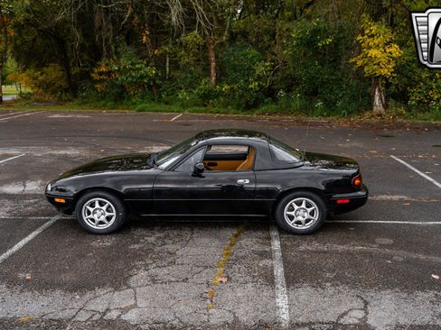 Used 1994 MAZDA MX-5 Miata image 6