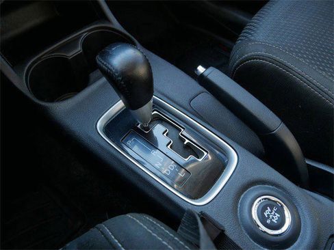 Used 2016 Mitsubishi Outlander SE image 22