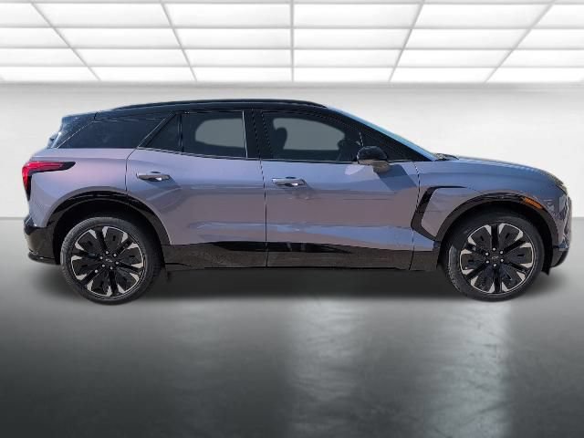 New 2026 Chevrolet Blazer EV RS w/ Super Cruise Package AWD/4WD image 37