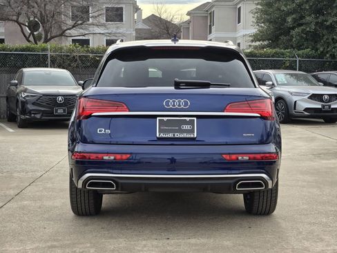 Certified 2023 Audi Q5 2.0T Premium w/ Convenience Package image 7