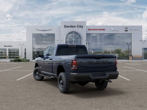 New 2026 RAM 2500 Warlock AWD/4WD image 4