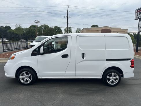 Used 2019 Nissan NV200 SV w/ Navigation Package FWD image 8