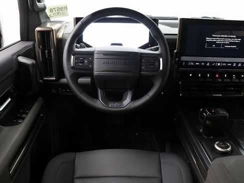 New 2024 GMC Hummer EV 2X w/ Extreme Off-Road Package image 15