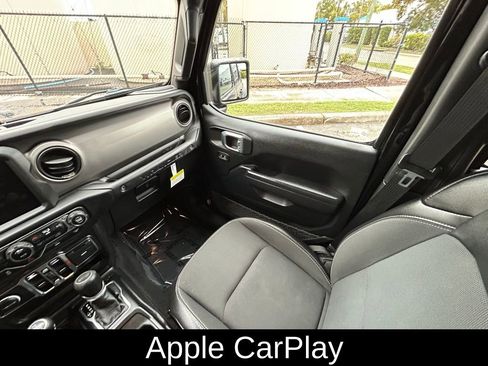 Used 2021 Jeep Wrangler Unlimited Sport image 11