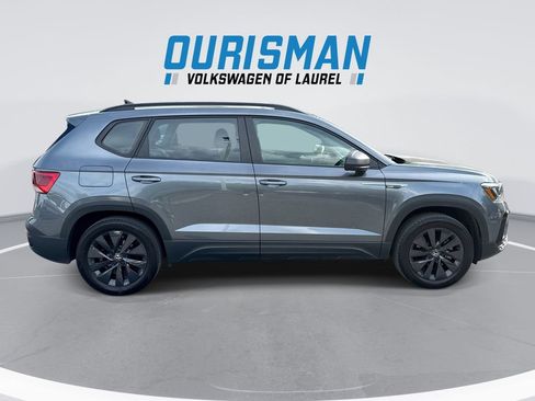 Used 2022 Volkswagen Taos S AWD/4WD image 9