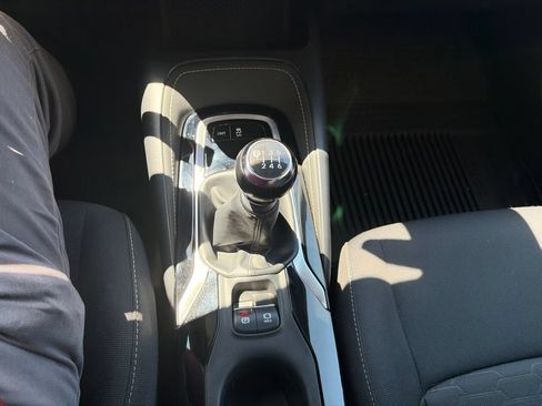 Used 2021 Toyota Corolla SE FWD image 17