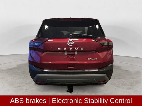 Used 2023 Nissan Rogue SV w/ SV Premium B Package AWD/4WD image 5