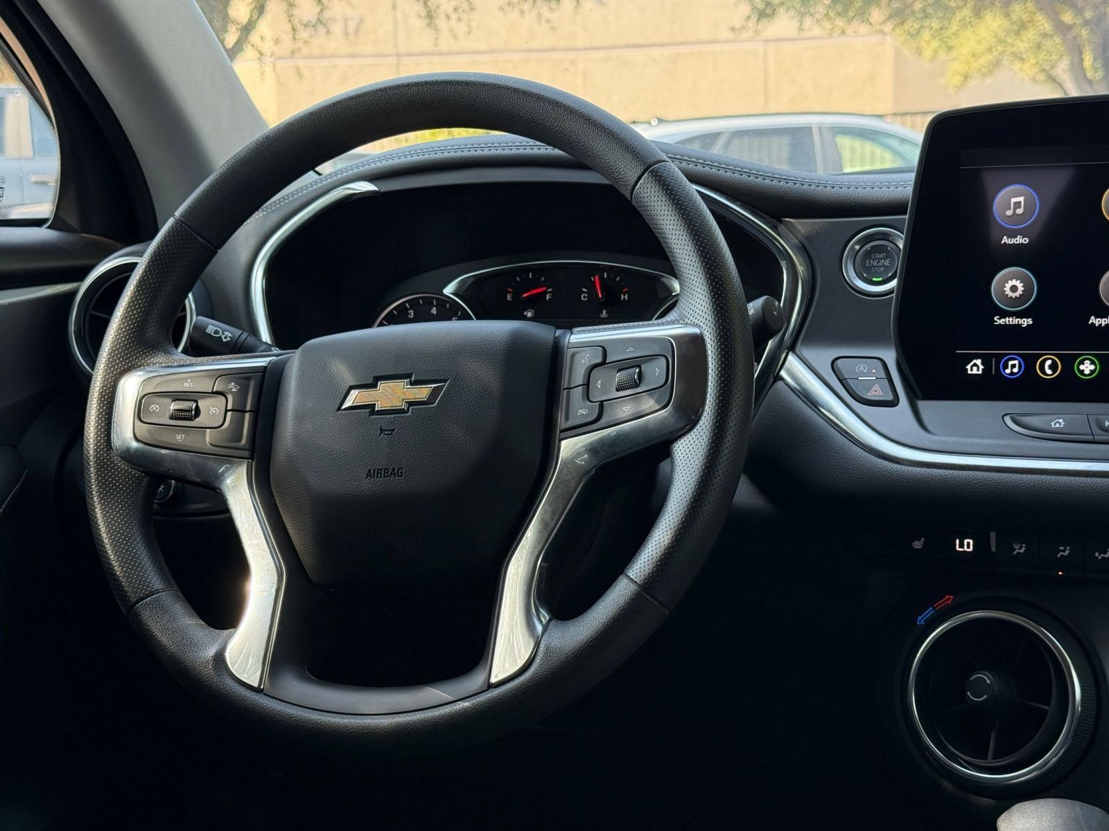 Used 2026 Chevrolet Blazer LT FWD image 34