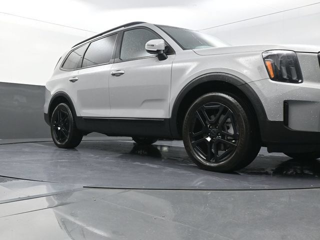 Used 2025 Kia Telluride EX X-Line AWD/4WD image 20