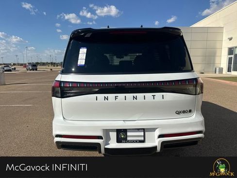 New 2026 INFINITI QX80 Autograph w/ Premium Cargo Package AWD/4WD image 4