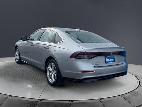 Certified 2023 Honda Accord LX image 3