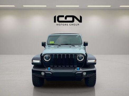 Used 2023 Jeep Wrangler Unlimited w/ Cold Weather Group AWD/4WD image 9