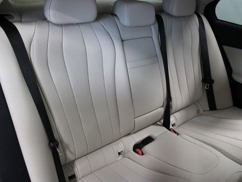 Used 2025 Mercedes-Benz E 450 4MATIC Sedan w/ Driver Assistance Package image 16
