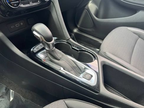 Used 2023 Buick Encore GX Select AWD/4WD image 20