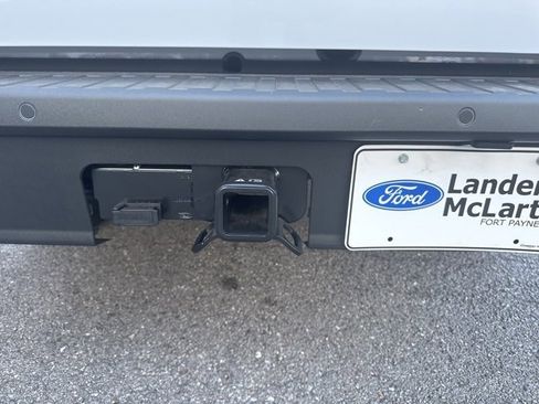 New 2025 Ford Maverick XL image 31