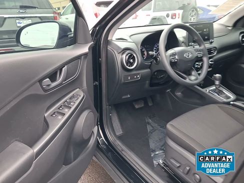Used 2023 Hyundai Kona SEL AWD/4WD image 12