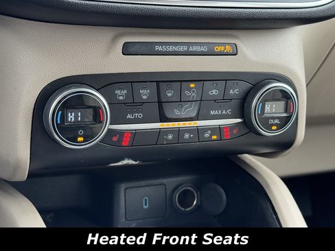 Used 2020 Ford Escape Titanium AWD/4WD image 9