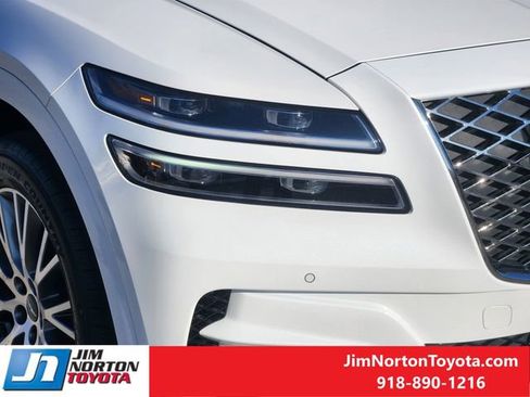 Used 2021 Genesis GV80 2.5T w/ Advanced Package 03 image 10