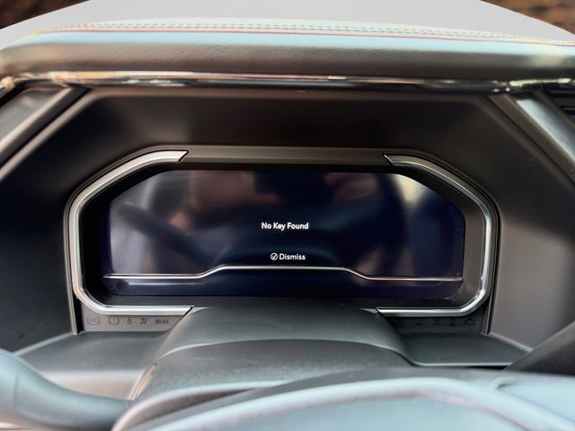 Used 2024 GMC Sierra 3500 AT4 w/ Technology Package AWD/4WD image 14