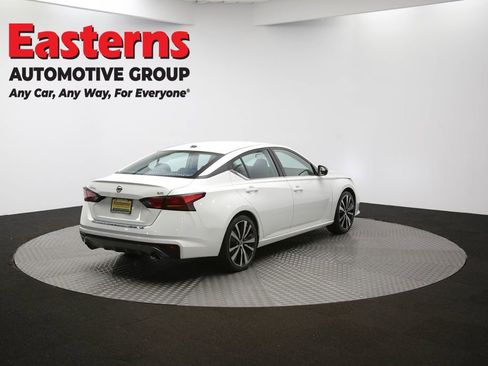 Used 2022 Nissan Altima 2.5 SR FWD image 39