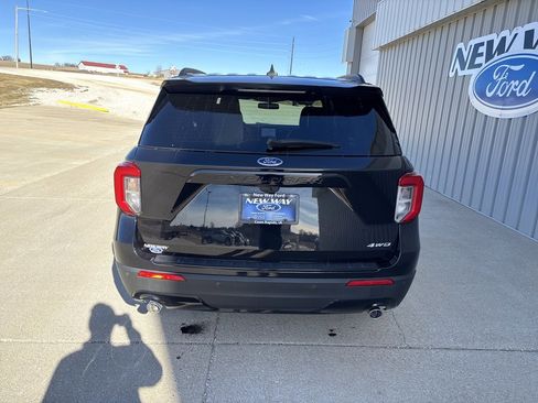 Used 2023 Ford Explorer ST-Line image 5