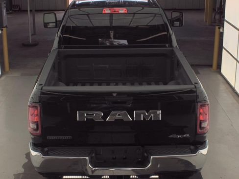 Used 2026 RAM 2500 Big Horn AWD/4WD image 5