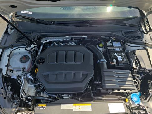 Used 2024 Volkswagen GTI SE image 32