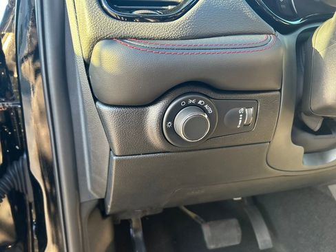 New 2026 Dodge Durango GT image 14