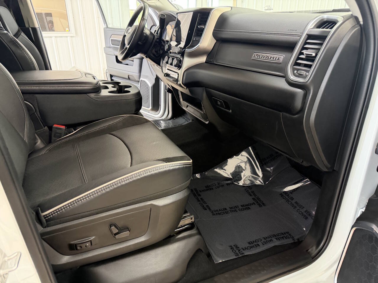 Used 2024 RAM 2500 Laramie w/ Safety Group AWD/4WD image 25
