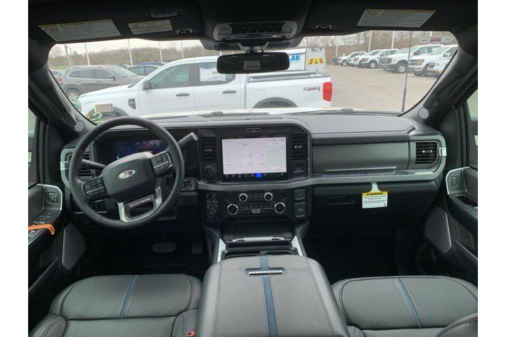 New 2025 Ford F250 Platinum AWD/4WD image 23