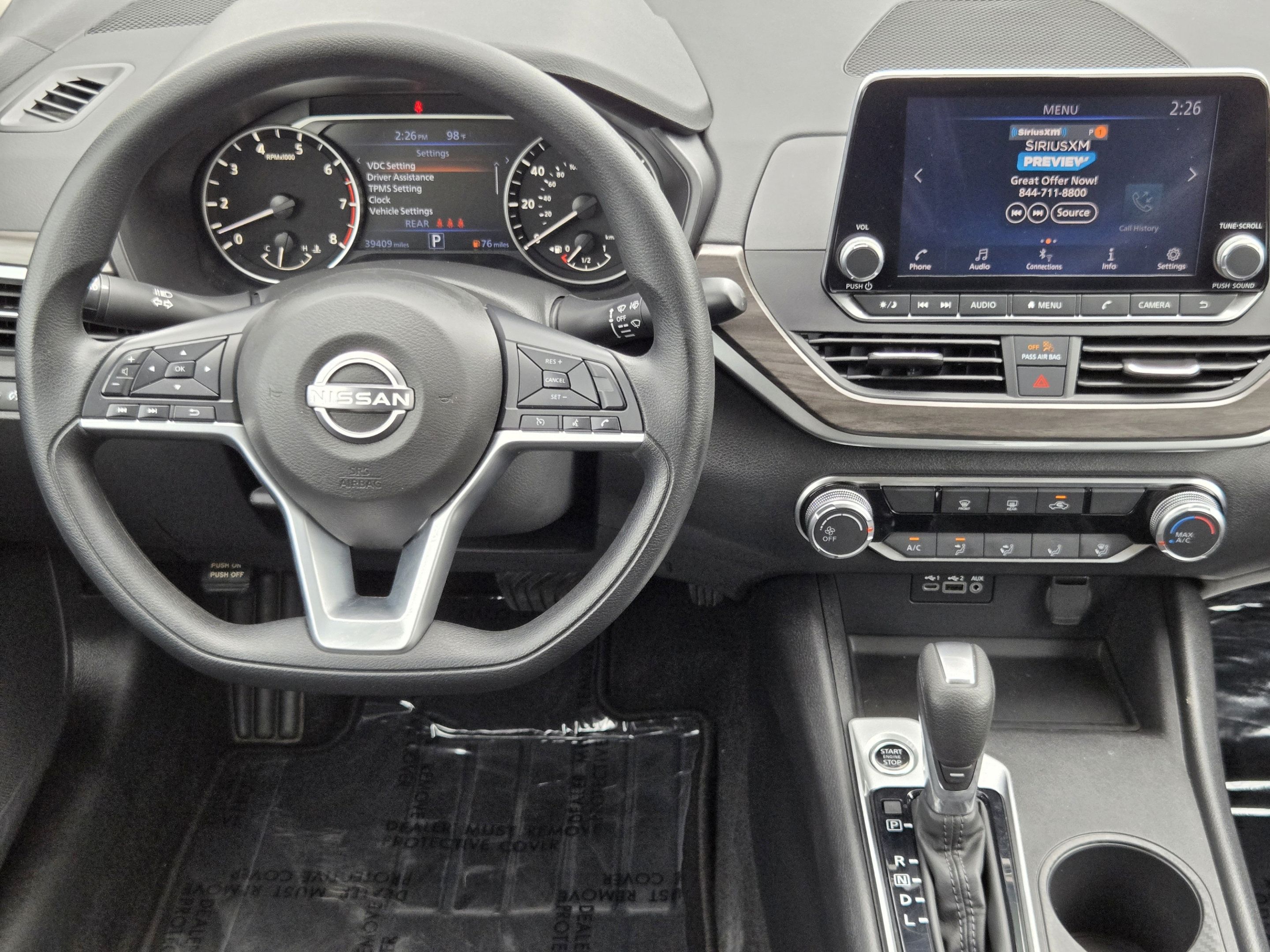 Used 2025 Nissan Altima 2.5 SV FWD image 24