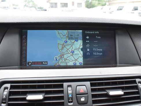 Used 2012 BMW 535i xDrive Sedan image 22