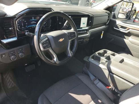 Used 2025 Chevrolet Silverado 2500 LT w/ Convenience Package AWD/4WD image 46