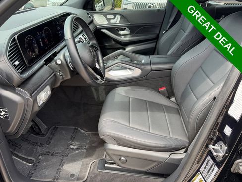 Used 2025 Mercedes-Benz GLS 450 4MATIC image 30