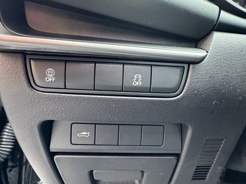 Used 2021 MAZDA MAZDA3 s image 22