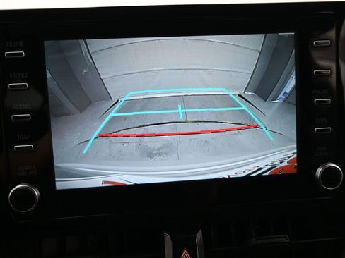 Used 2020 Toyota Corolla LE image 20