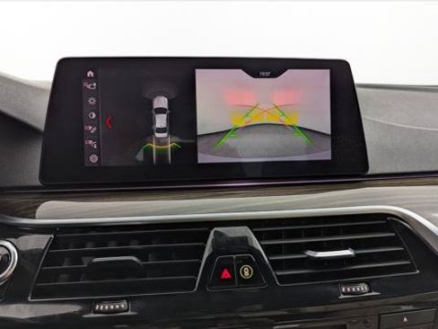 Used 2019 BMW 530e RWD image 27
