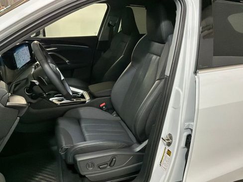 Certified 2025 Audi Q5 Premium Plus w/ Premium Plus image 7