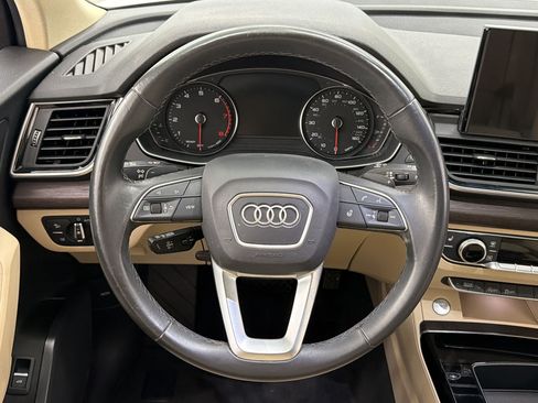 Used 2024 Audi Q5 2.0T Premium AWD/4WD image 11