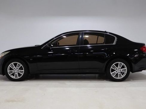Used 2015 INFINITI Q40 AWD image 4